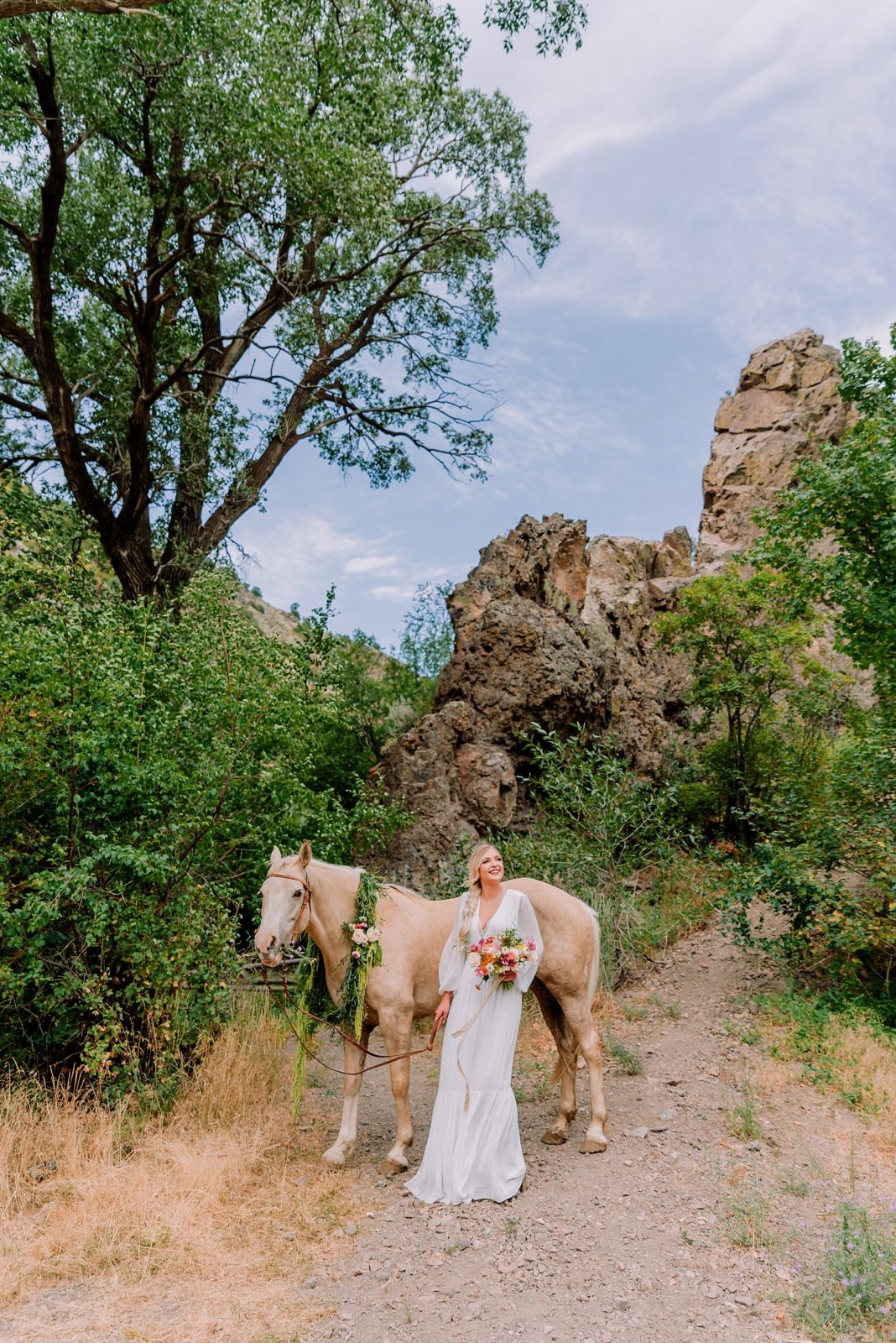 Kelly Canyon elopement with boho chic wedding gown for budget friendly wedding