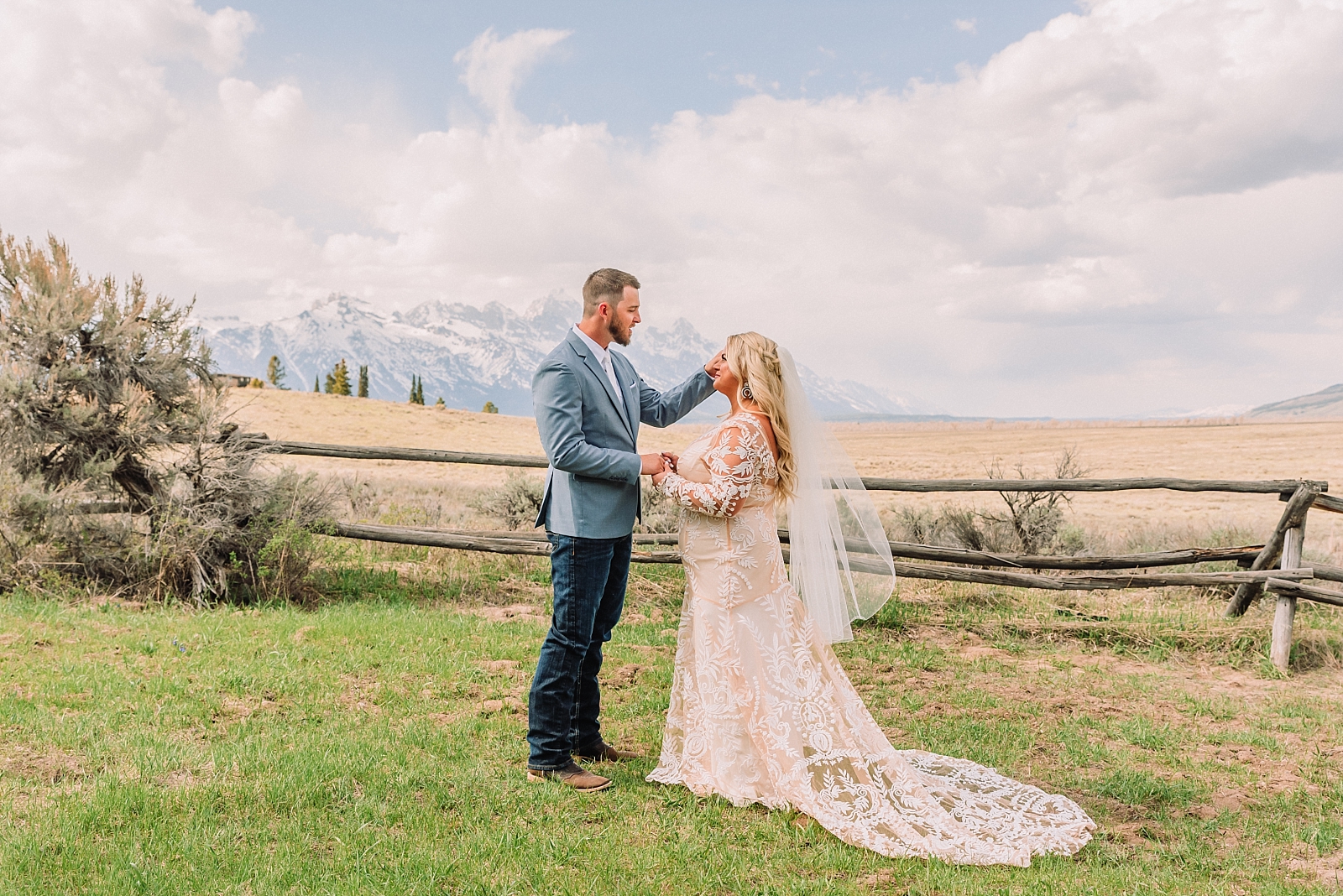 first look with bride and groom in the Tetons