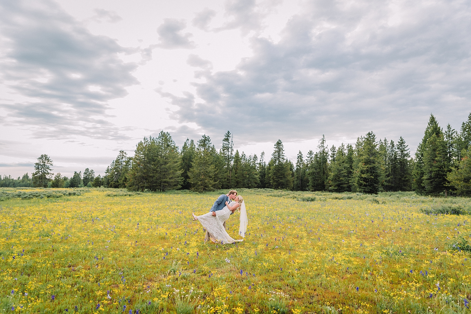 Idaho Elopement Photographer, Idaho Falls Wedding Photographer, Best Idaho Photographer, Outdoor Idaho Wedding