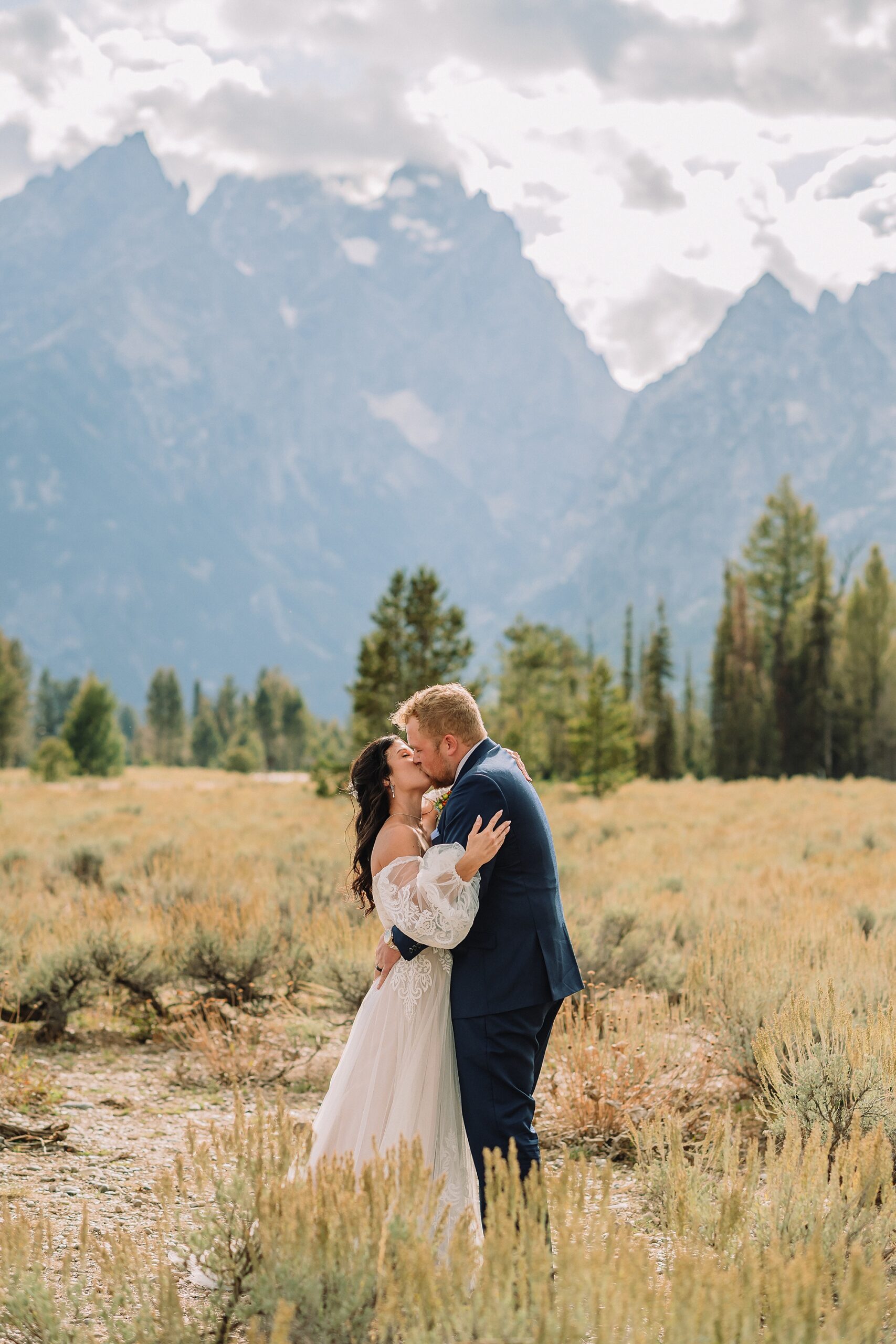 wedding ceremony at mountain view turnout