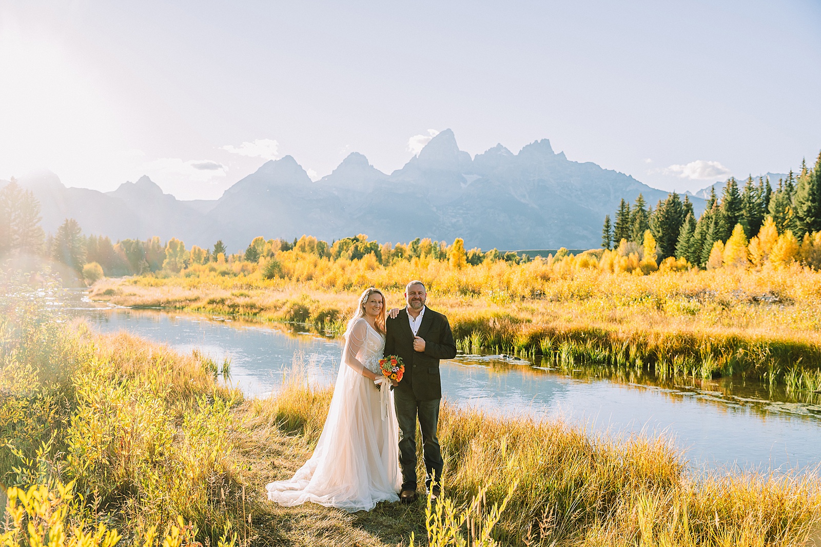 golden hour wedding portraits