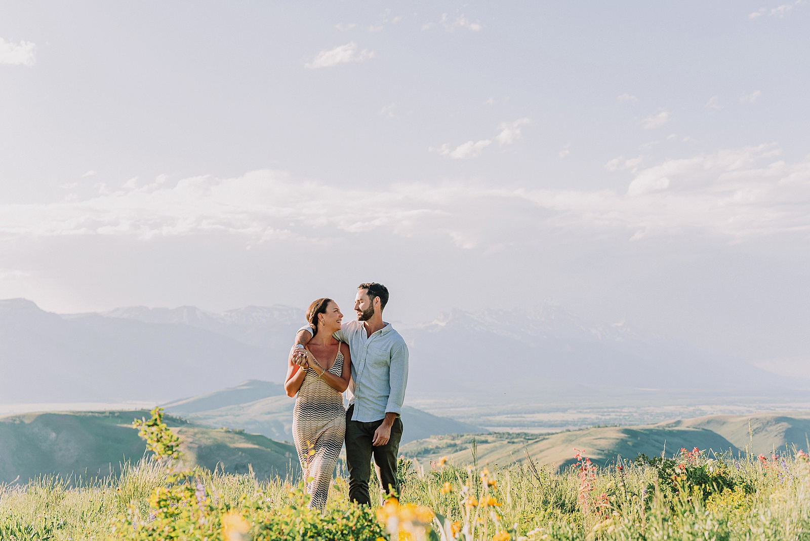 summer mountain proposal Jackson Hole Jackson Hole surprise proposal ideas Teton mountain range engagement pictures snow king mountain proposal photography
