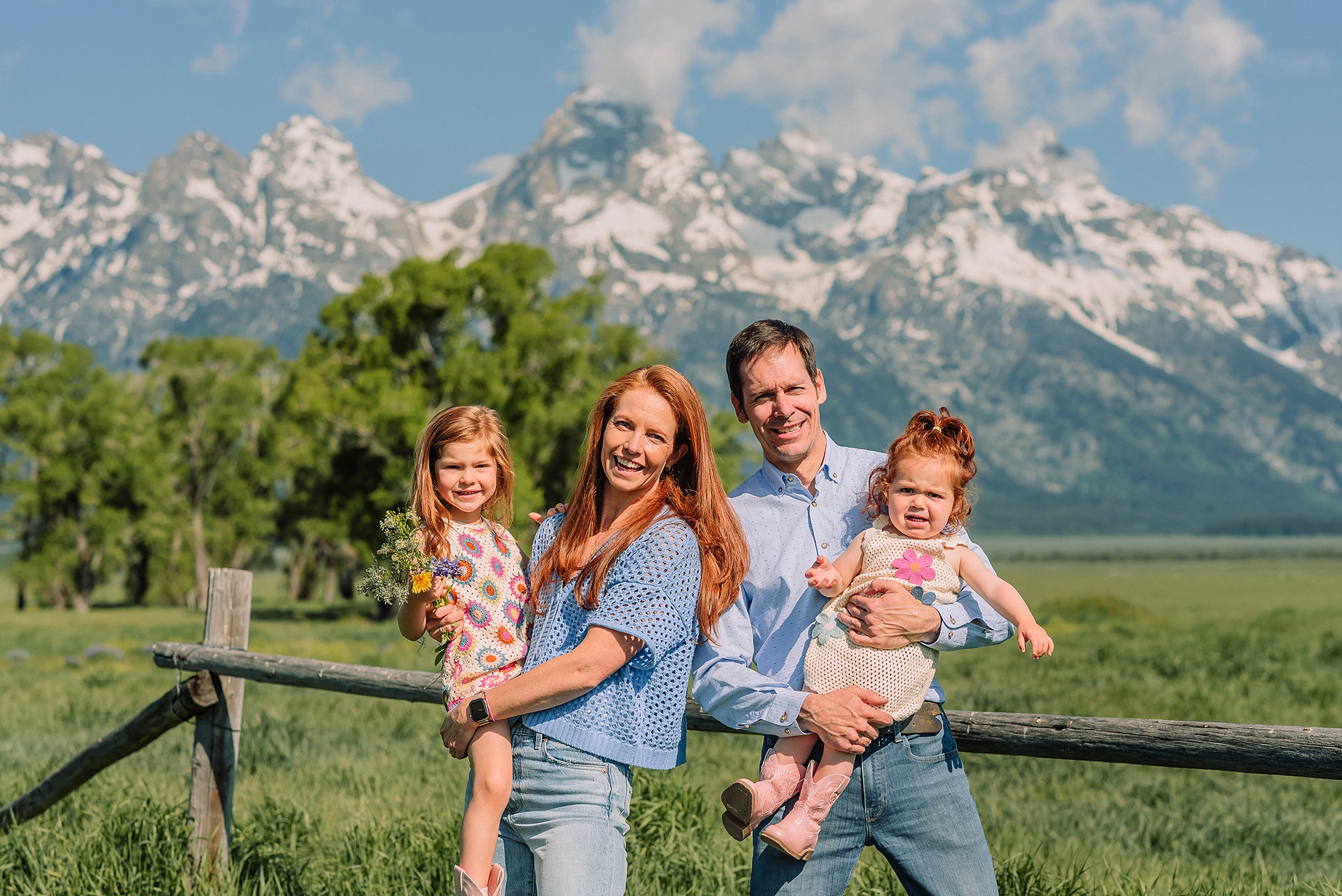 Grand Tetons family photos with kids western family photoshoot Grand Tetons best time for family photos Grand Tetons Mormon Row family photography session Grand Tetons mountain backdrop family photos