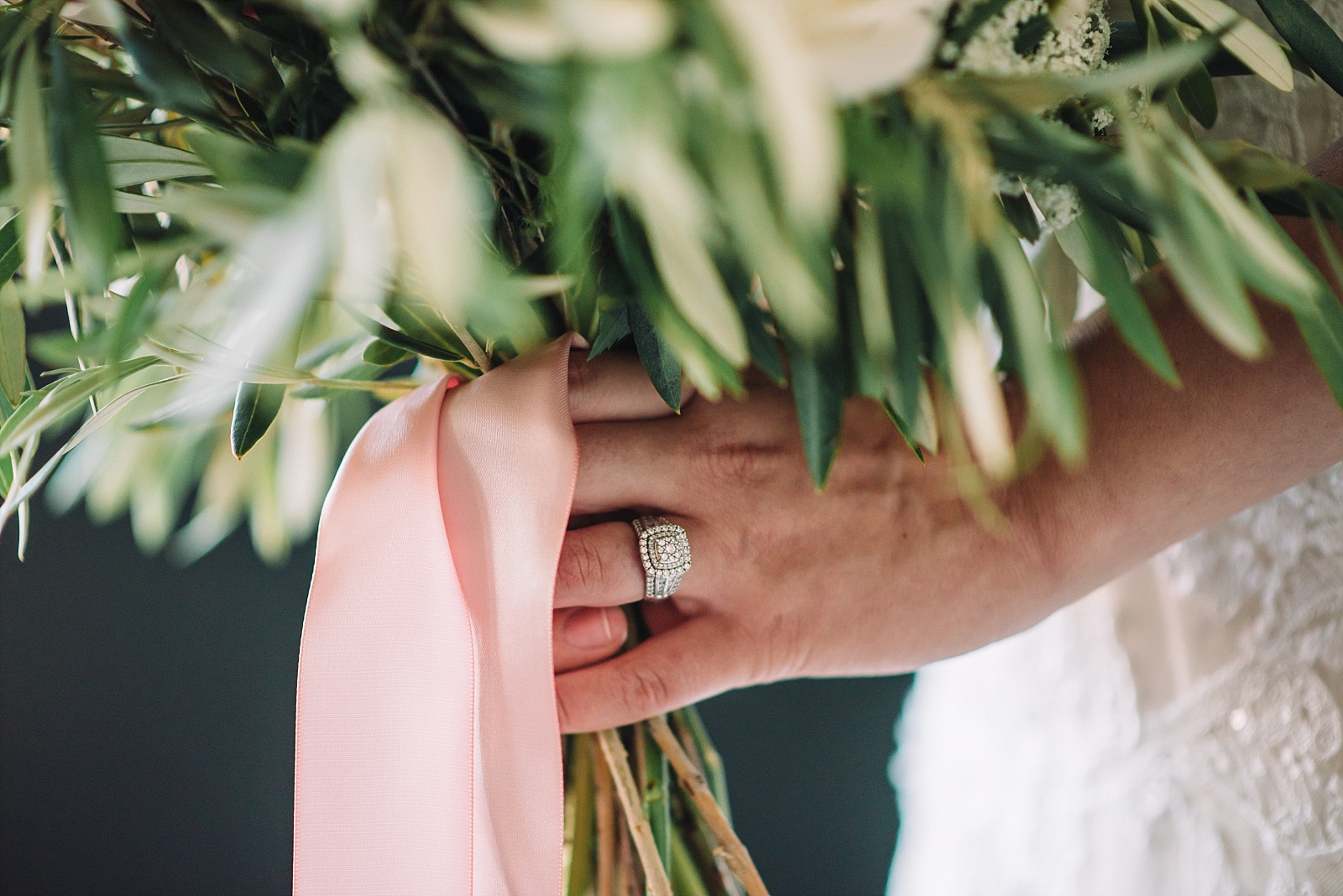 wedding-ring-bouquet