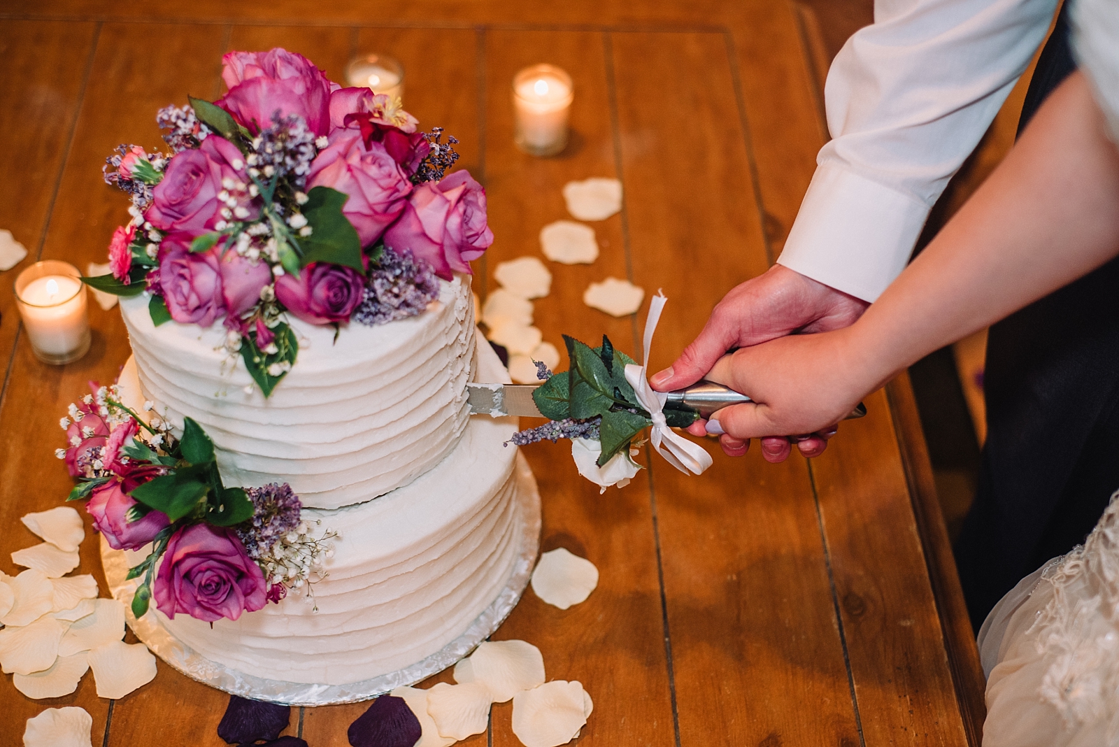 wedding cake reception