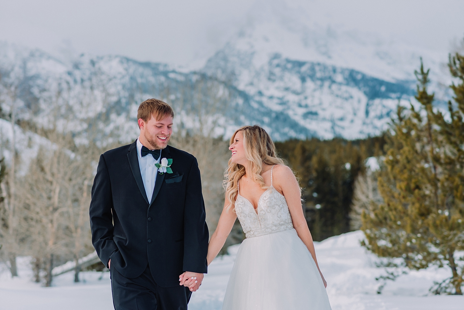 bride and groom during winter bridals for winter wedding inspiration in Jackson Hole