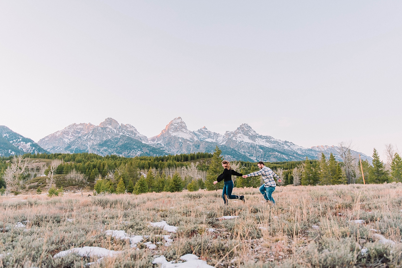 outfit ideas for engagements in Tetons