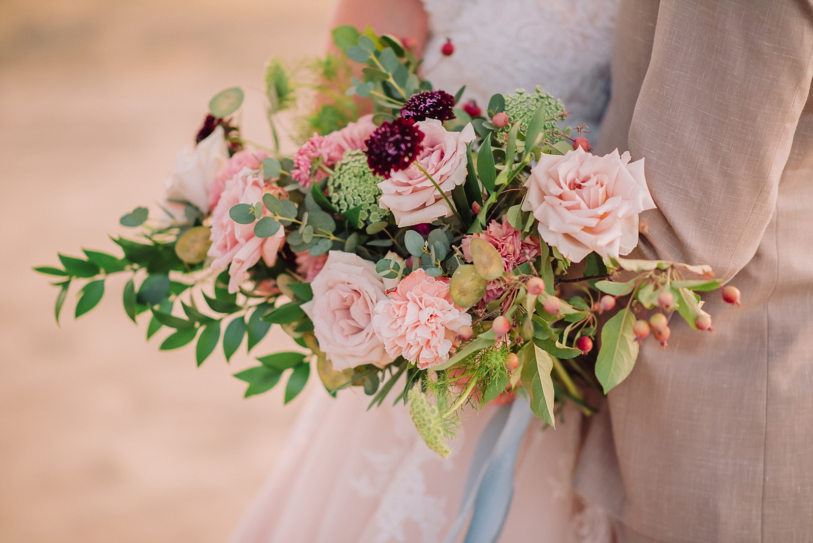 bridal bouquet ideas for summer weddings with pink and purple florals