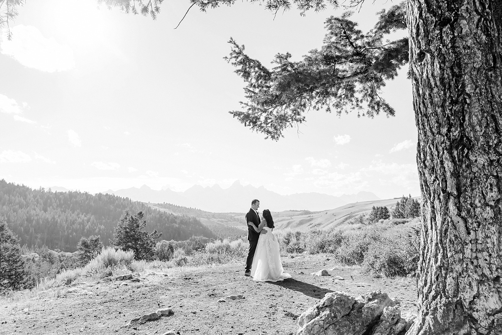 couple dances first wedding dance in the mountains
