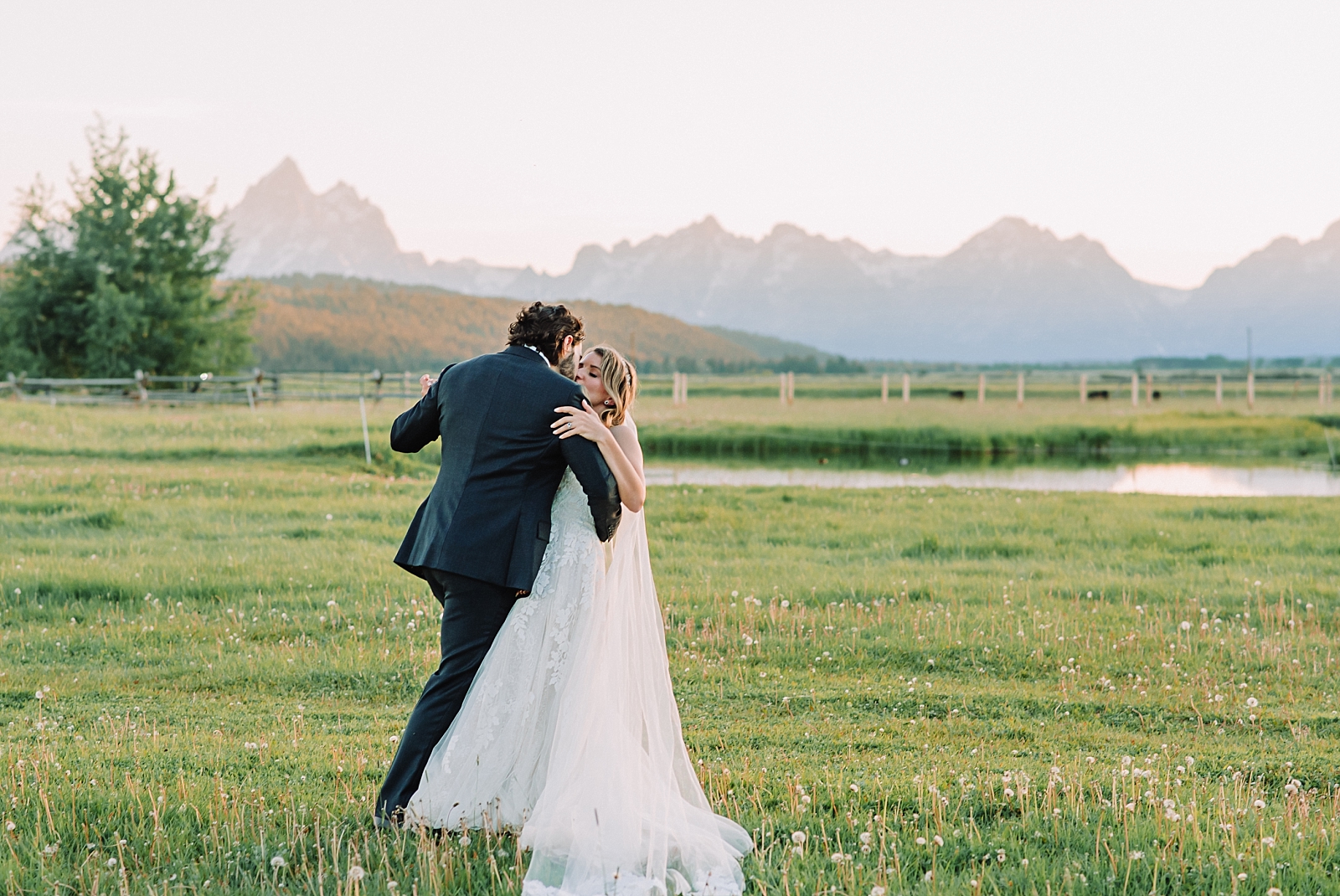 get married in the tetons