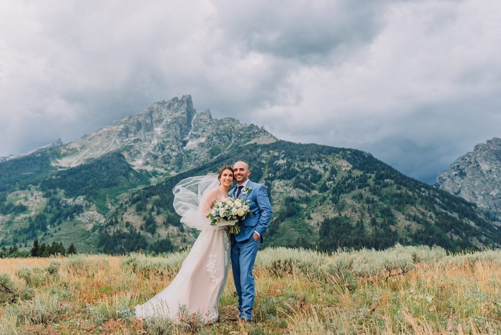 bride and groom teewinot mountain