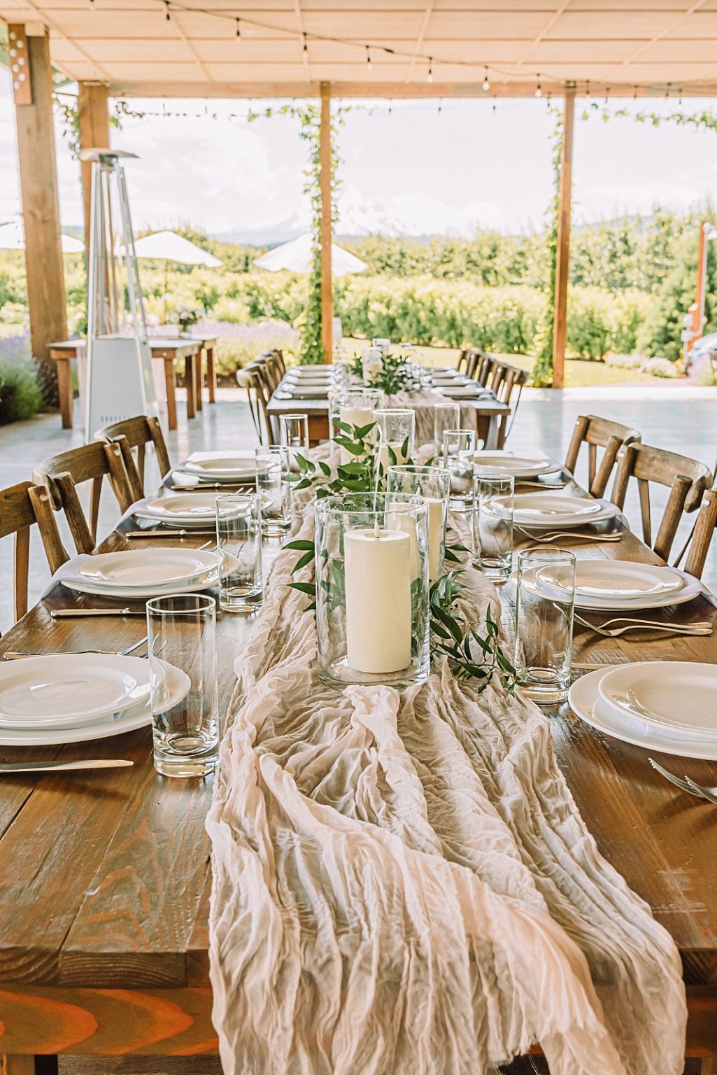 Hood River Oregon Wedding at The Orchard Janelle & Co Photo