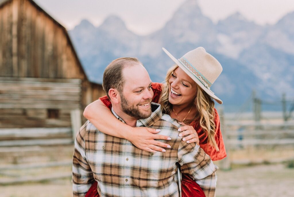 Jackson Hole Engagements, wyoming photographer, mormon row, moulton barns, fall engagement pictures