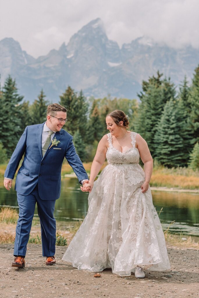 Schwabacher's Landing Wedding Ceremony, Jackson Hole Wedding photography