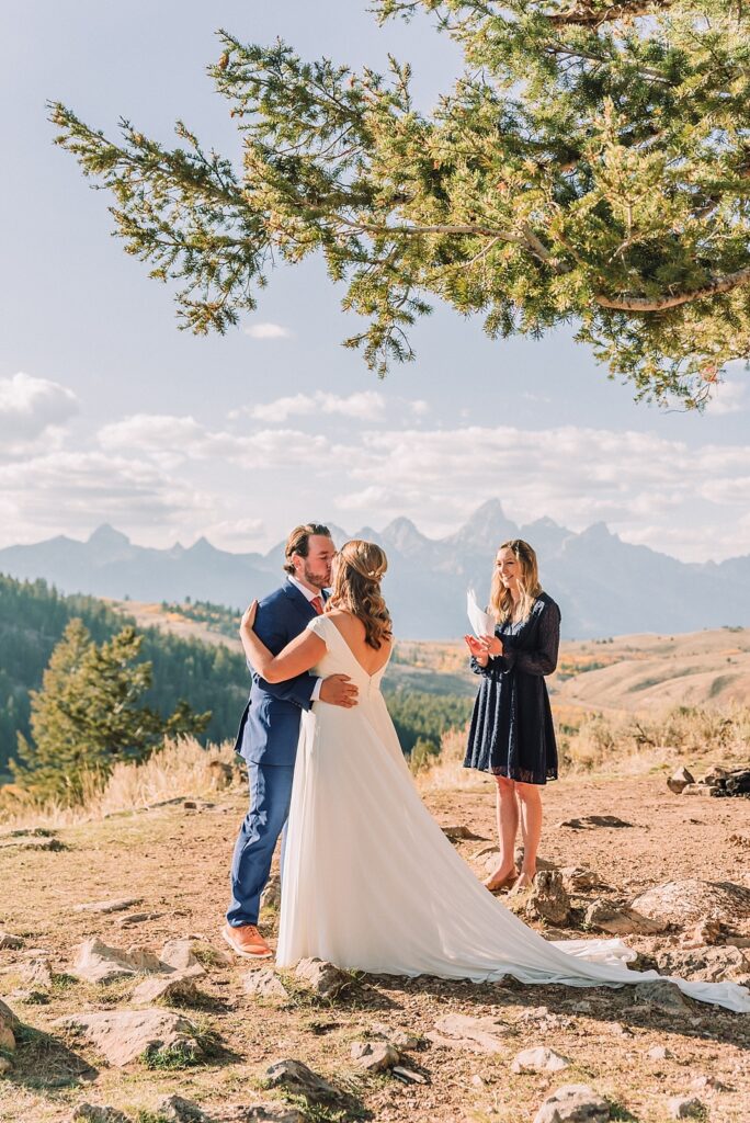 wedding tree ceremony, intimate teton elopement photography packages