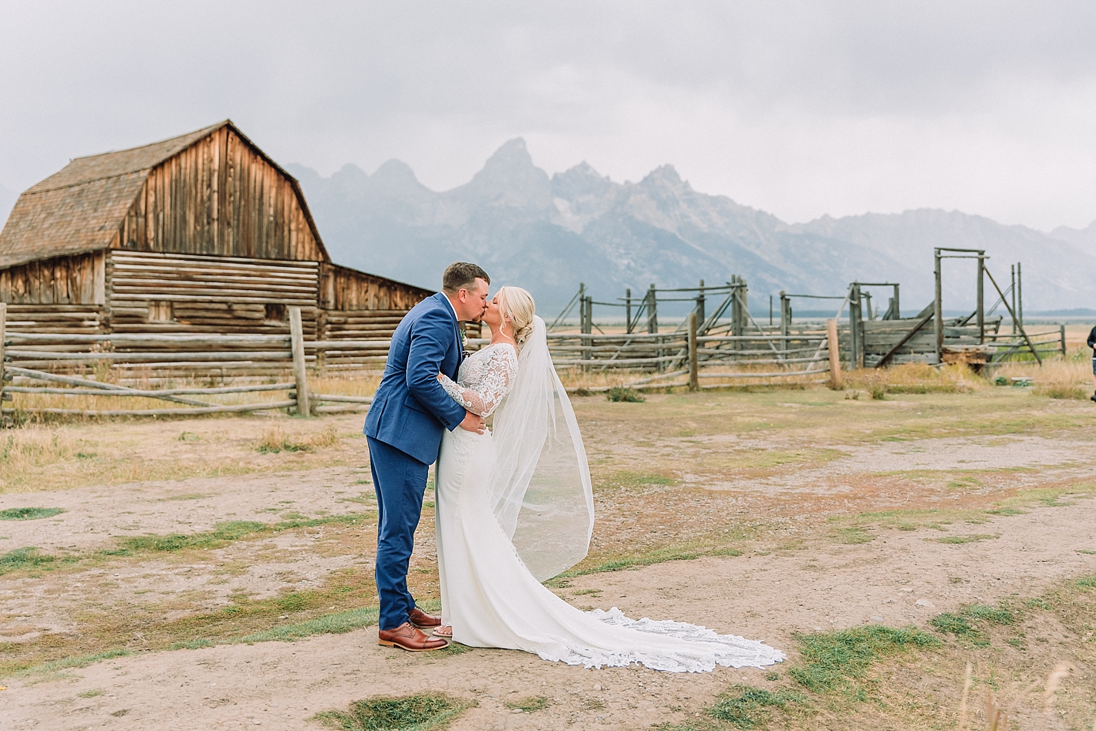 teton elopement packages, rainy wedding day ideas, mormon row first look