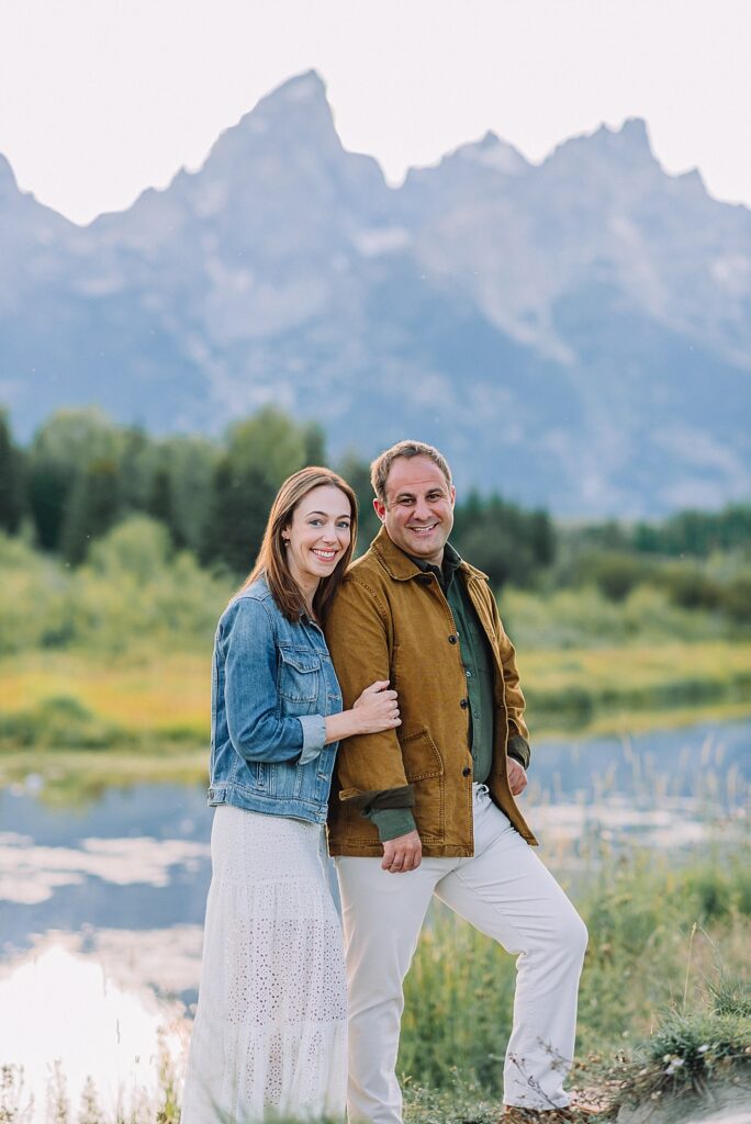 Posing ideas for engaged couples, jackson hole engagement photography