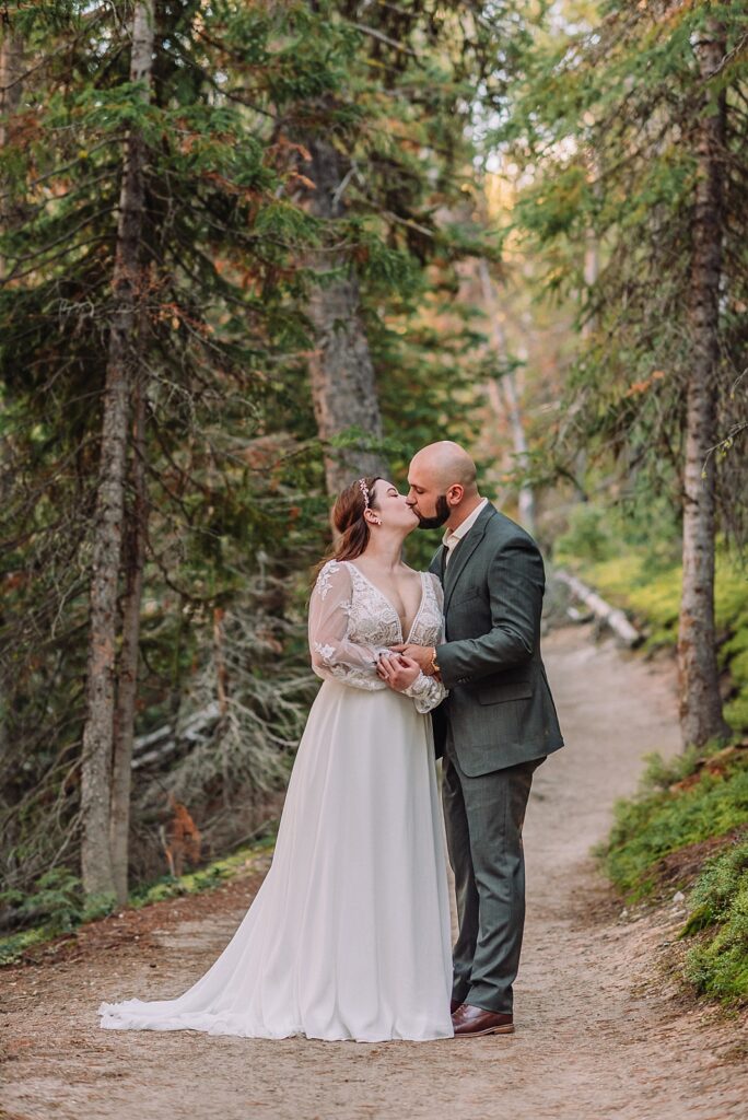 Yellowstone National Park Elopement Photography, Montana wedding photographer, wyoming wedding photography