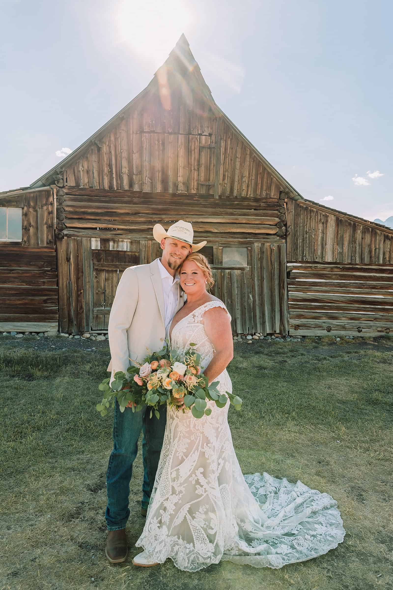 Jackson Wyoming Micro-Wedding, jackson hole wyoming elopement, eloping in jackson hole wyoming, wyoming elopement photographer