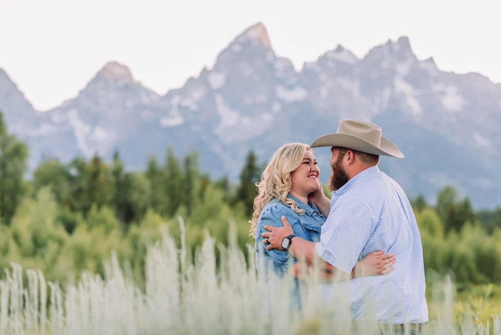 jackson hole photographer, wyoming photography, couple portraits