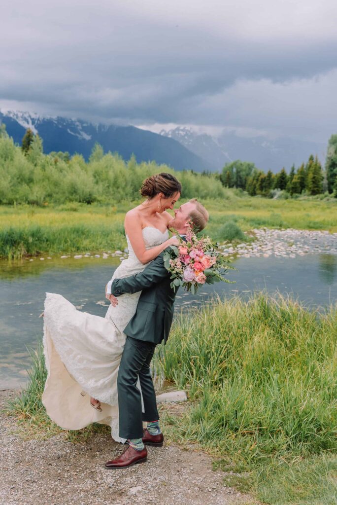 vibrant wyoming micro-wedding, first look, jackson hole photographer, schwabacher landing wedding