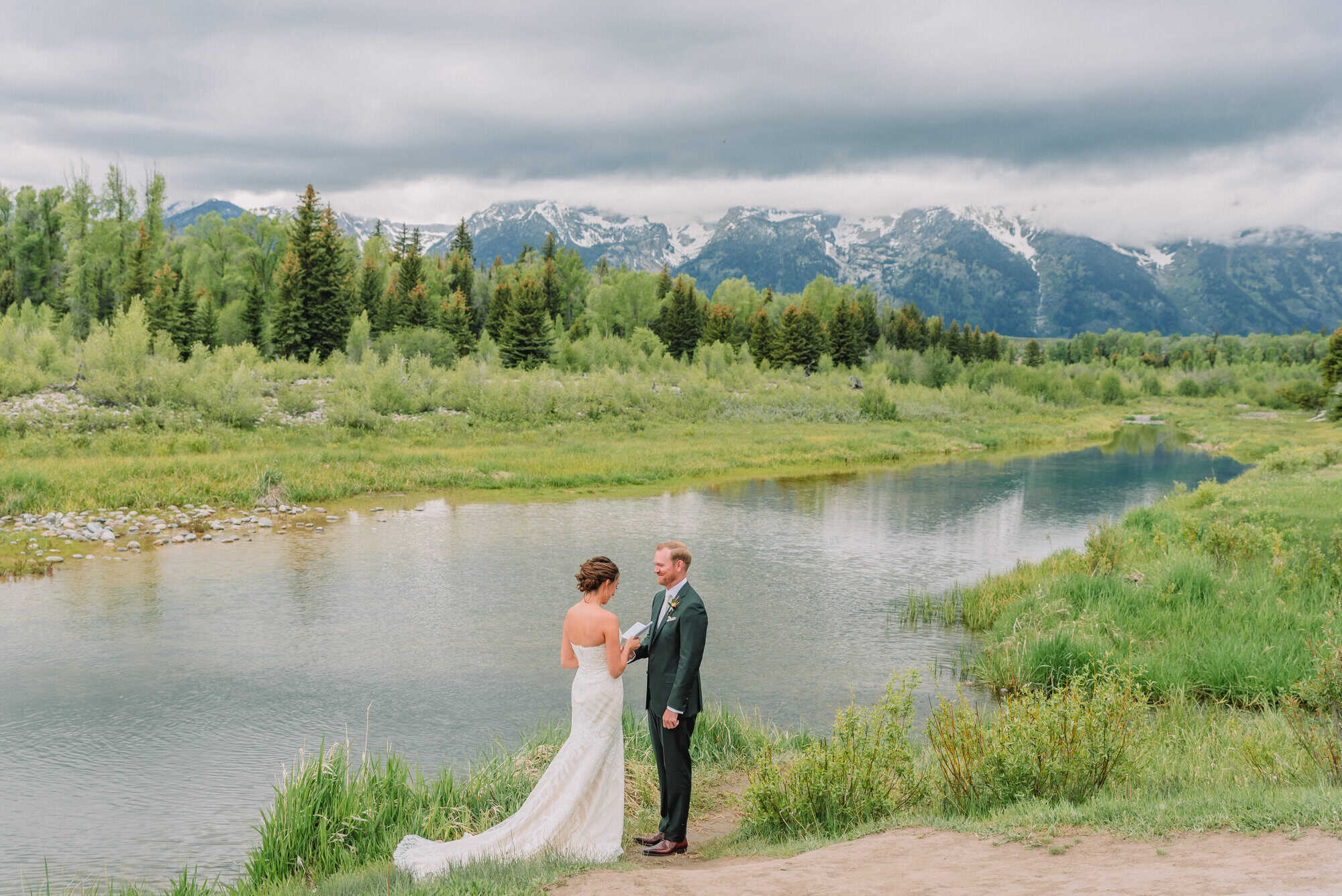 vibrant wyoming micro-wedding, first look, jackson hole photographer, schwabacher landing wedding