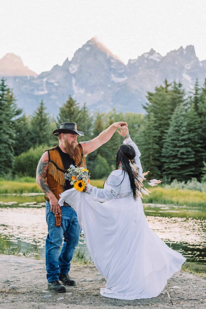 western vow renewal portraits, mountain wedding, jackson hole photographer, anniversary photos