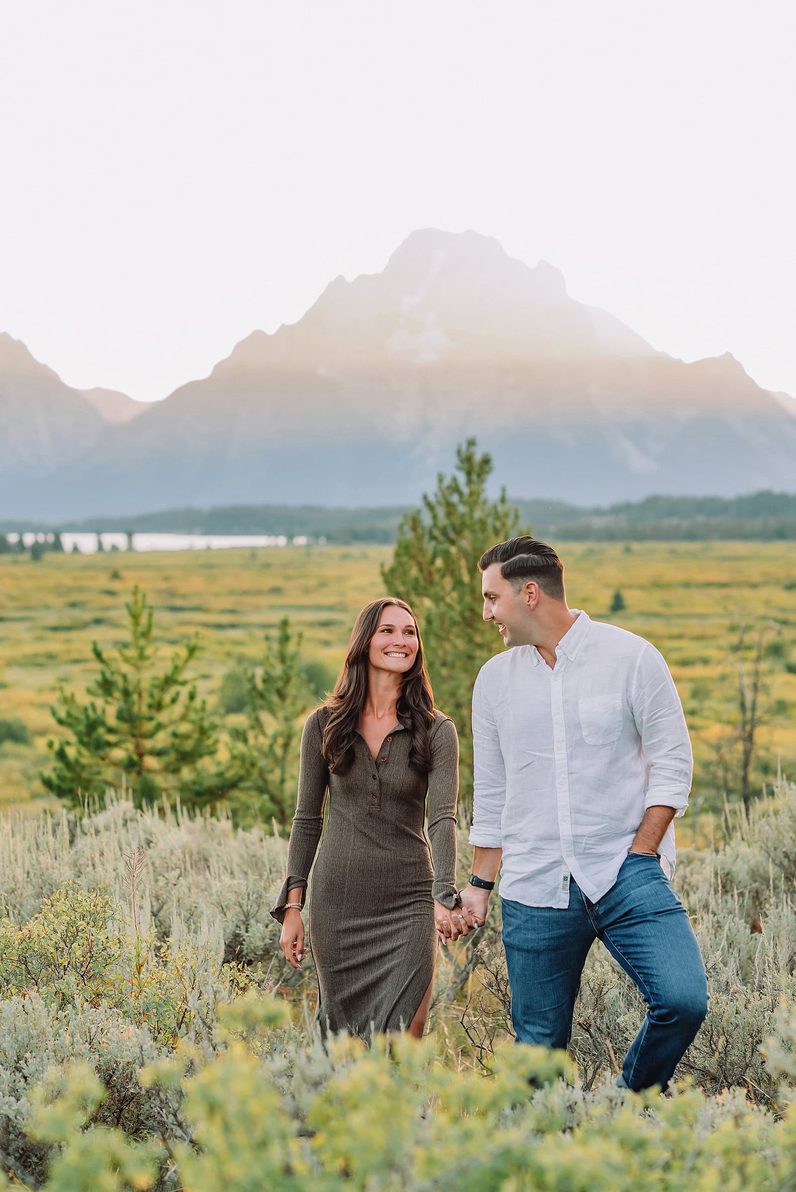 fall engagement photo jackson hole engagement photographer engagement photo ideas fall fall engagement photo ideas grand teton engagement photos Grand Teton Fall engagement photos jackson lake lodge engagements colter bay oxbow bend engagements