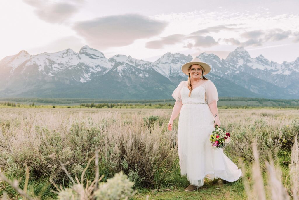 elopement jackson hole wyoming jackson hole wedding photographers wedding ceremony tips eloping in jackson hole wyoming non traditional wedding ideas wyoming elopement photographer jackson hole photographer spring elopement grand teton vow renewal