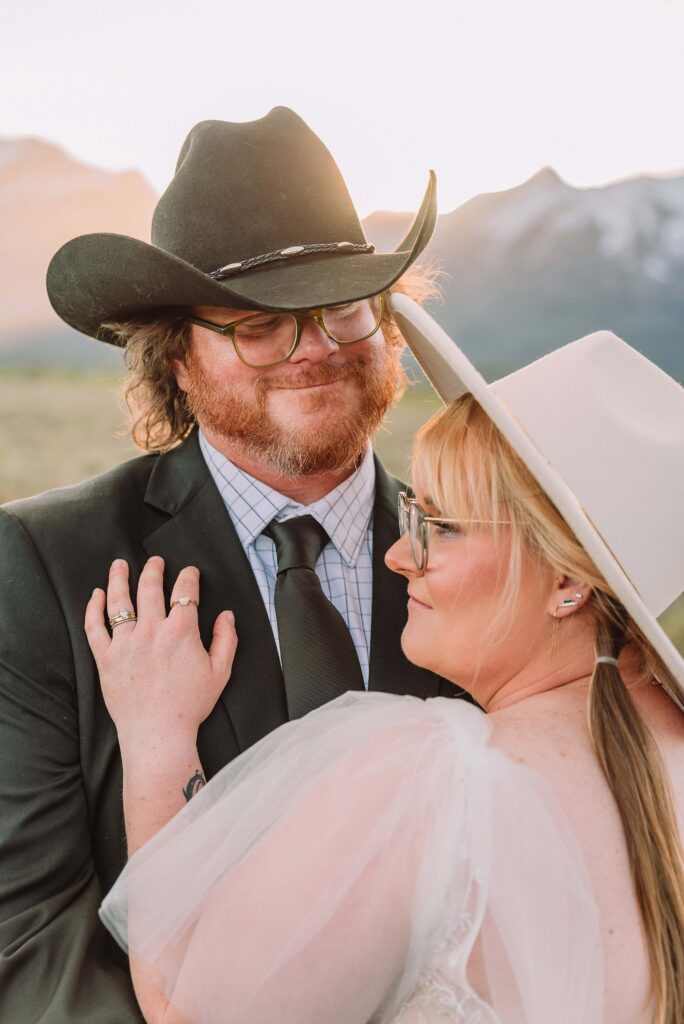 elopement jackson hole wyoming jackson hole wedding photographers wedding ceremony tips eloping in jackson hole wyoming non traditional wedding ideas wyoming elopement photographer jackson hole photographer spring elopement grand teton vow renewal