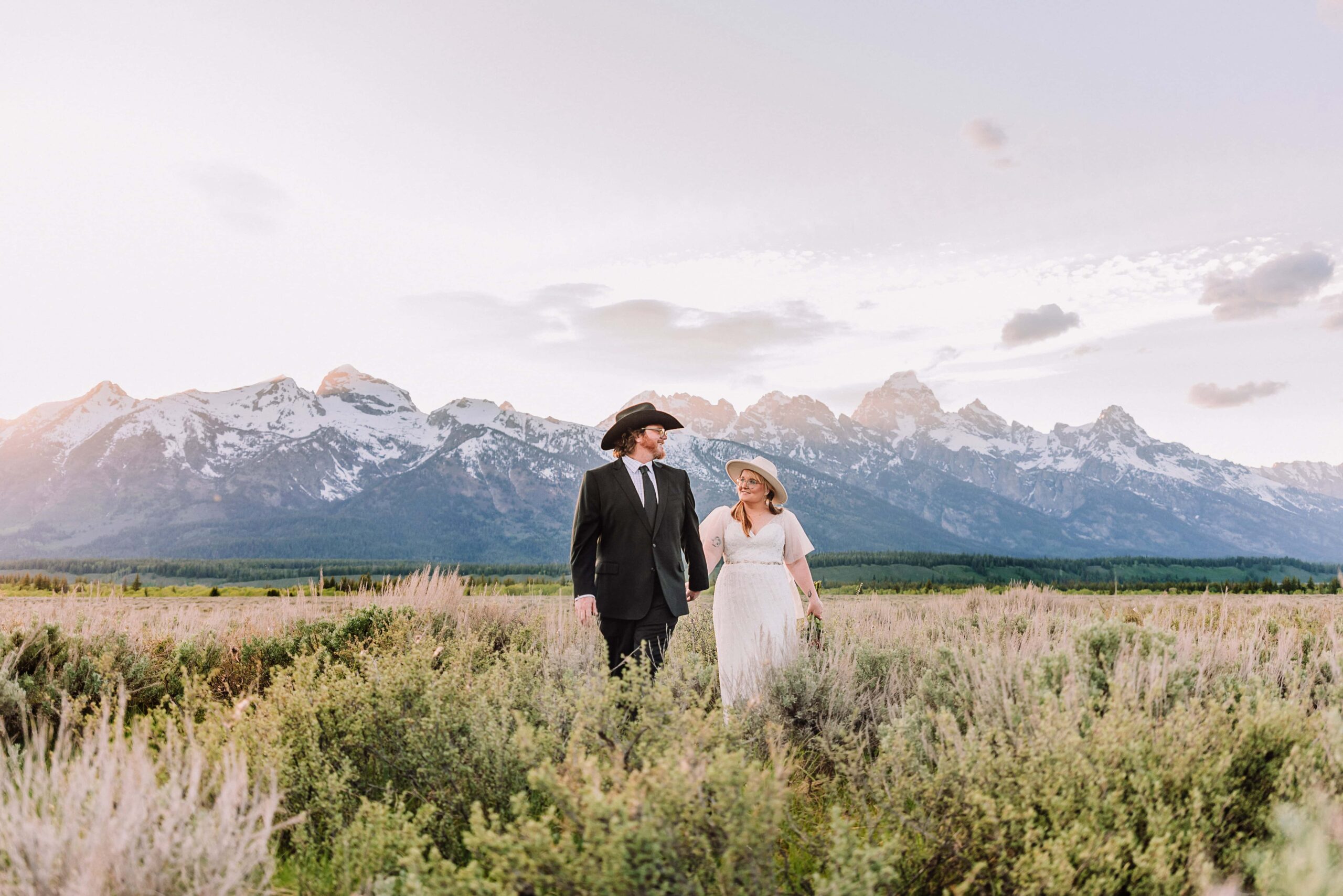 elopement jackson hole wyoming jackson hole wedding photographers wedding ceremony tips eloping in jackson hole wyoming non traditional wedding ideas wyoming elopement photographer jackson hole photographer spring elopement grand teton vow renewal