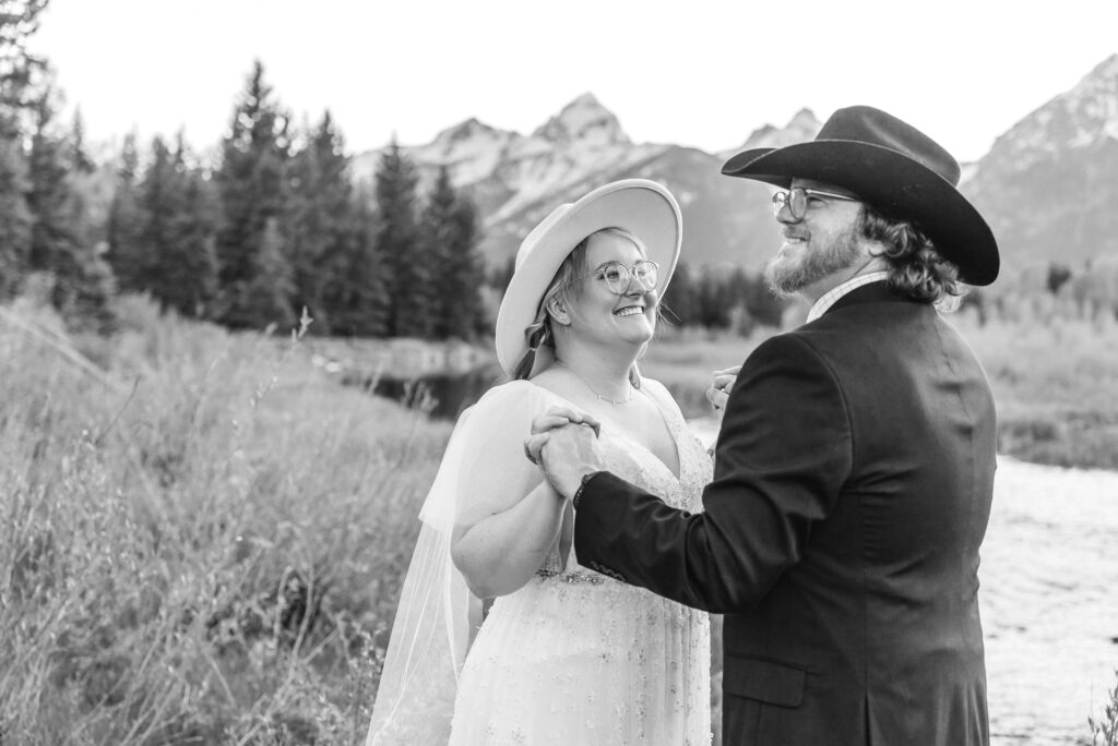 eloping in jackson hole wyoming non traditional wedding ideas wedding pose small wedding jackson hole