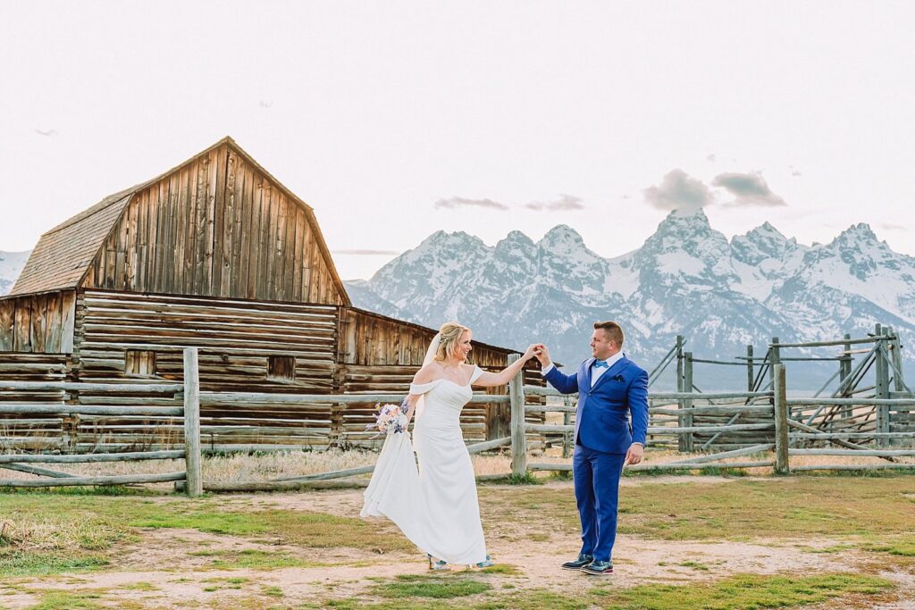 elopement jackson hole wyoming jackson hole wedding photographers wedding ceremony tips eloping in jackson hole wyoming non traditional wedding ideas wyoming elopement photographer jackson hole photographer spring elopement