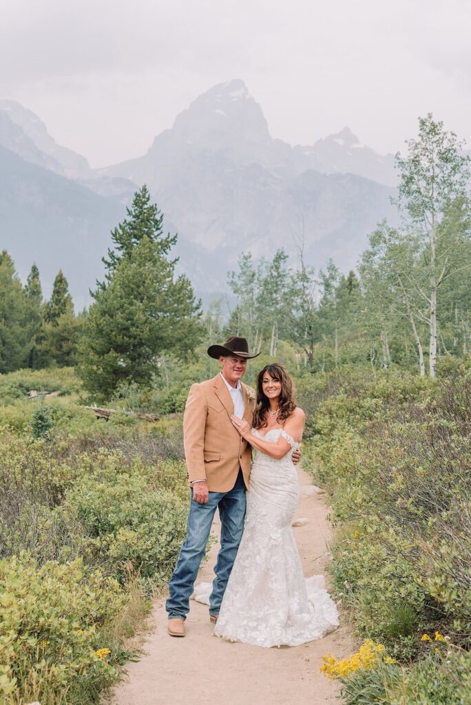 adventure elopement photography elopement jackson hole wyoming jackson hole wedding photographers wedding ceremony tips eloping in jackson hole wyoming non traditional wedding ideas wyoming elopement photographer jackson hole photographer