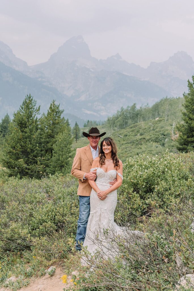 adventure elopement photography elopement jackson hole wyoming jackson hole wedding photographers wedding ceremony tips eloping in jackson hole wyoming non traditional wedding ideas wyoming elopement photographer jackson hole photographer