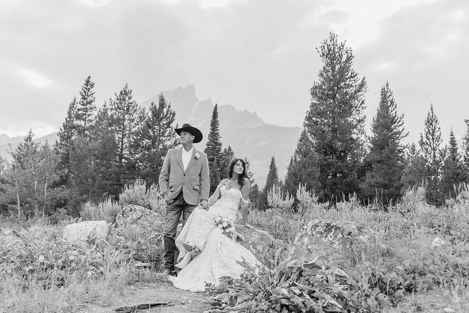 Fall elopement in Grand Teton National Park Autumn wedding in Jackson Hole Grand Teton National Park wedding Jackson Hole fall wedding Fall wedding in Wyoming Romantic fall elopement in the Tetons Grand Teton National Park elopement photographer Jackson Hole elopement packages Wedding venues in Grand Teton National Park Scenic wedding spots in Jackson Hole