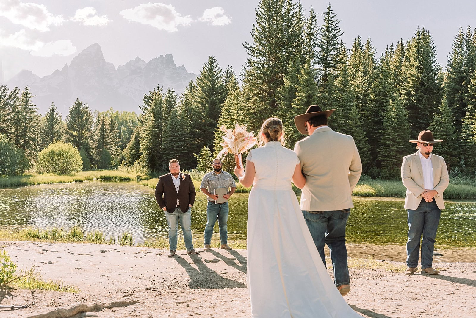 wedding ceremony tips elopement jackson hole wyoming eloping in jackson hole wyoming wyoming elopement photographer micro wedding jackson hole jackson hole wedding photographers