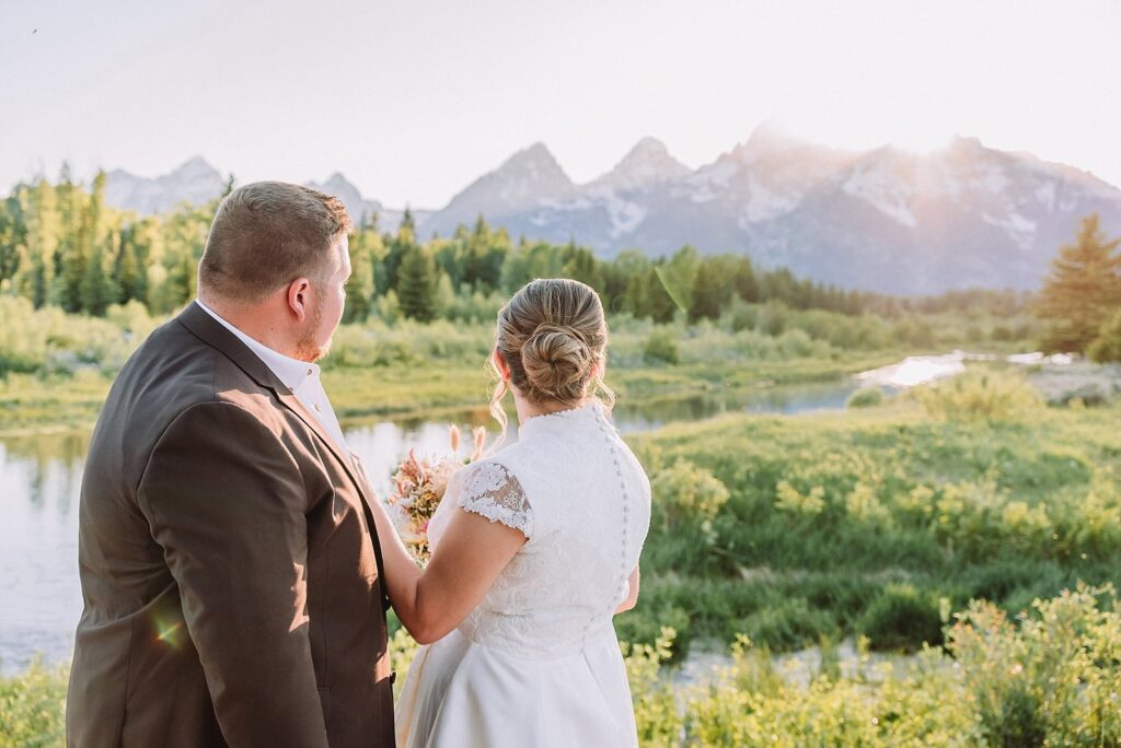 spring elopement in jackson hole jackson hole elopement grand teton elopement photographer wedding ceremony tips eloping in jackson hole wyoming