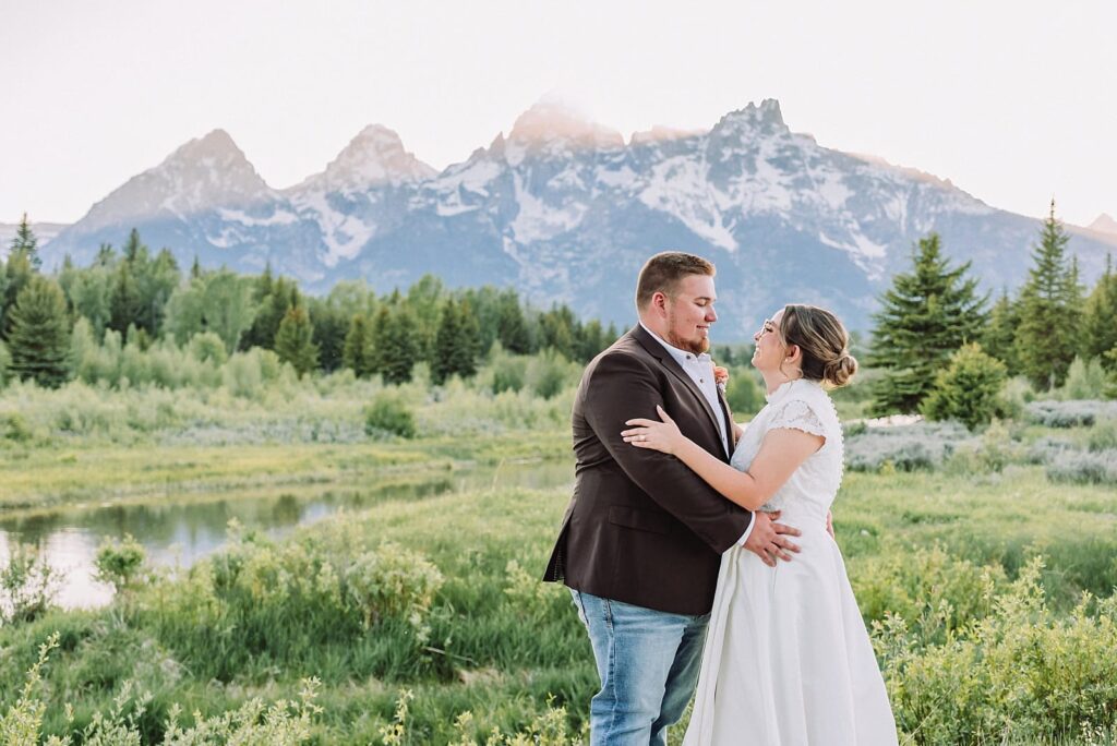 spring elopement in jackson hole jackson hole elopement grand teton elopement photographer wedding ceremony tips eloping in jackson hole wyoming