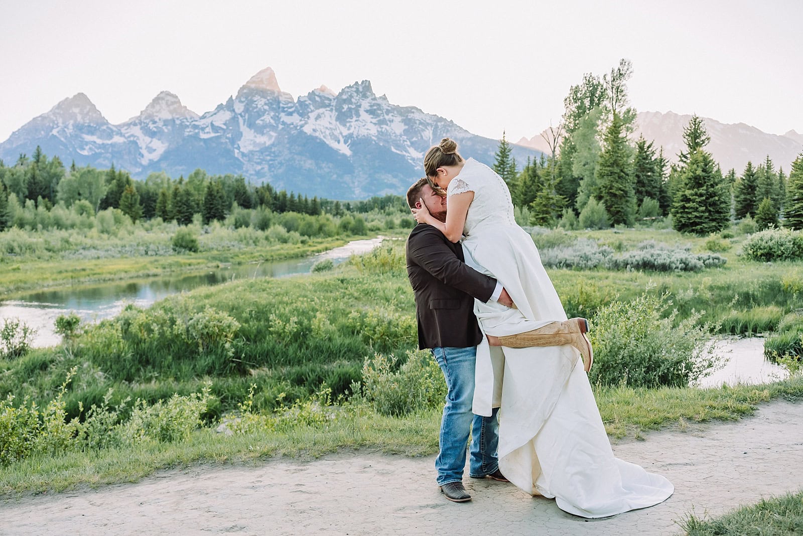 small wedding jackson hole jackson hole wedding elopement packages elope in jackson hole wyoming jackson hole elopement photographer micro wedding jackson hole