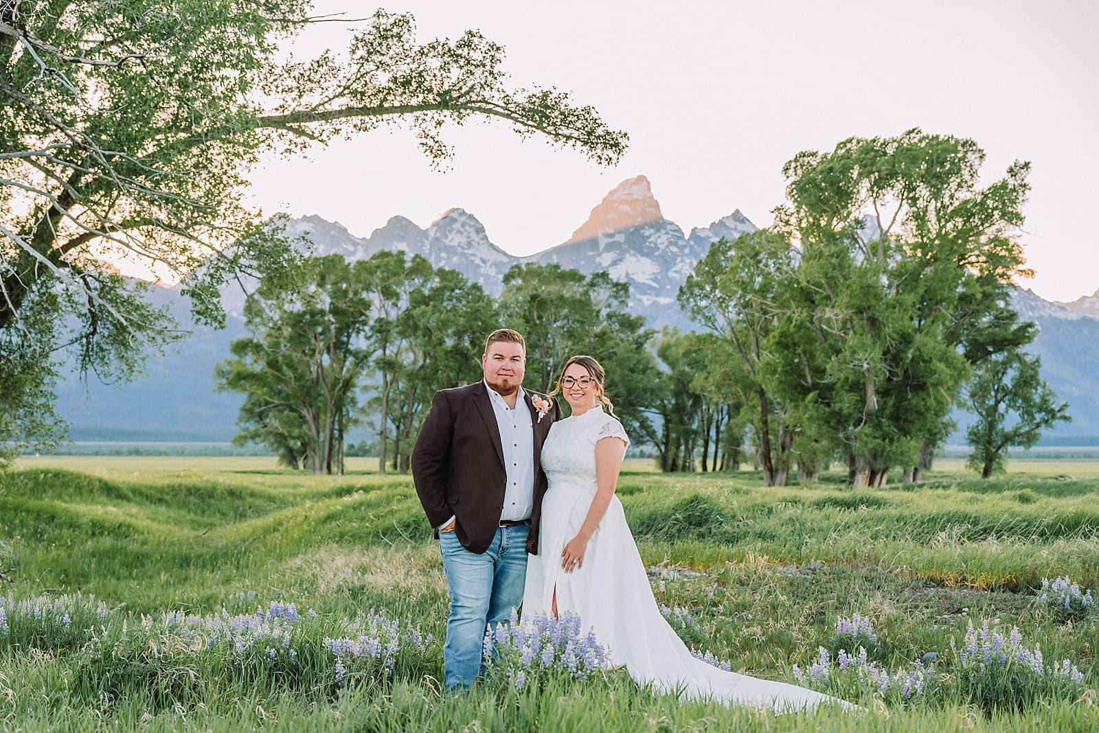 small wedding jackson hole jackson hole wedding elopement packages elope in jackson hole wyoming jackson hole elopement photographer micro wedding jackson hole