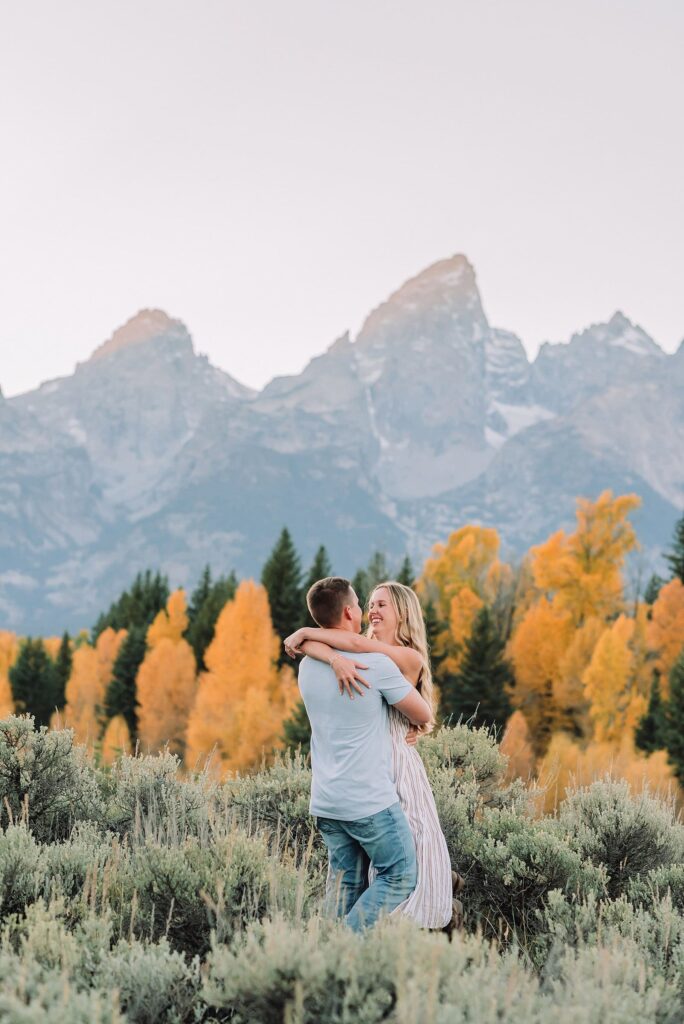 jackson hole engagement photographer engagement photo ideas spring summer engagement photo ideas grand teton engagement photos anniversary photos jackson hole photographer poses for couples