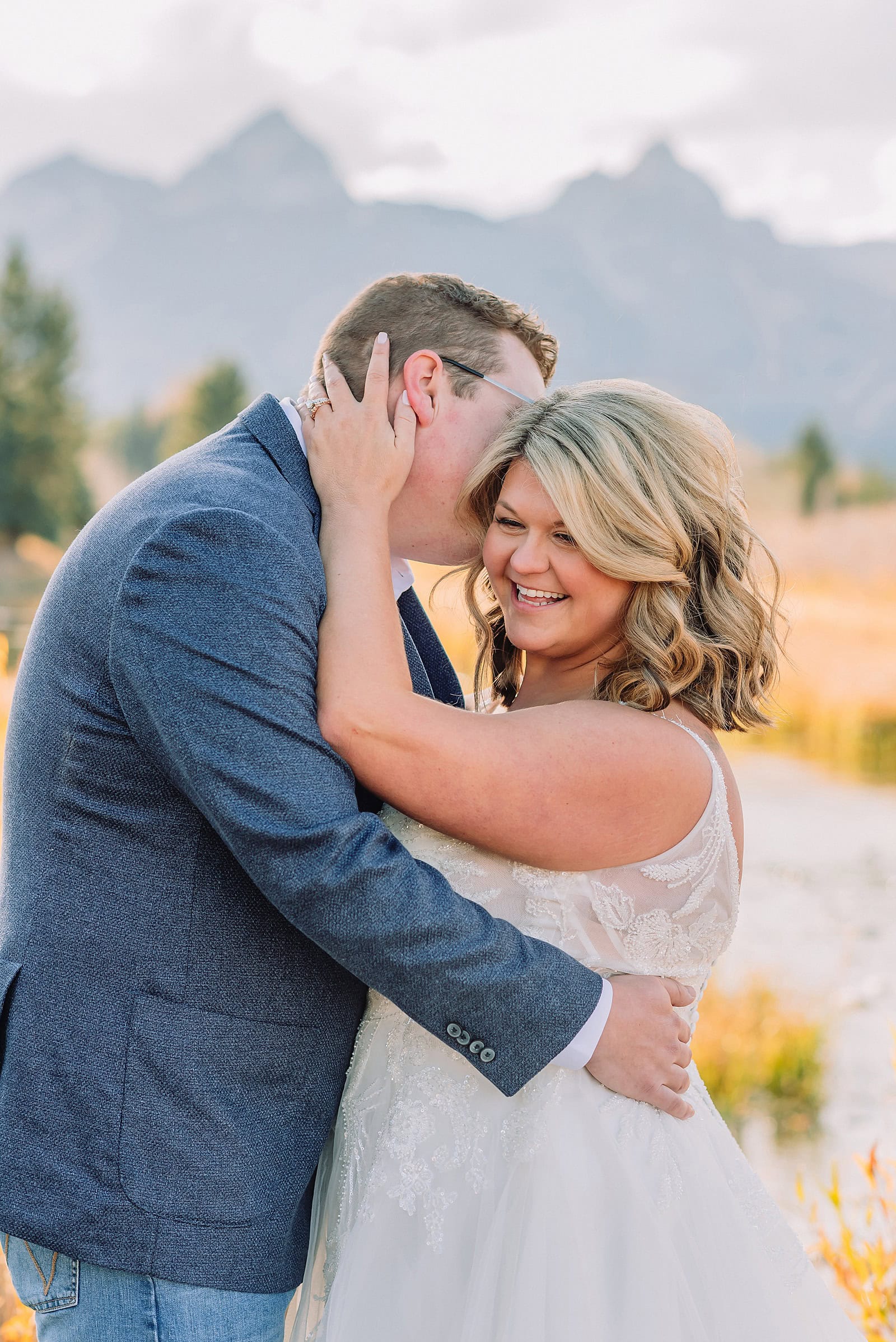 jackson hole wedding elopement packages elope in jackson hole wyoming elope jackson hole jackson hole wedding photography schwabacher landing wedding