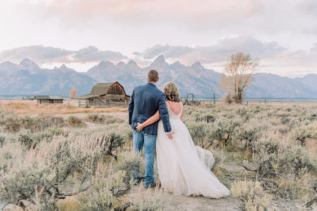 mormon row wedding wedding tips for brides small wedding jackson hole jackson hole wedding elopement packages elope in jackson hole wyoming jackson hole elopement photographer micro wedding jackson hole Fall Jackson Hole Elopement
