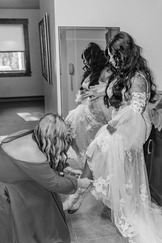 Fall Micro Wedding and Portraits grand teton elopement photographer jackson hole elopement wedding ceremony tips micro wedding jackson hole Jackson Hole fall wedding Fall wedding in Wyoming Romantic fall elopement in the Tetons