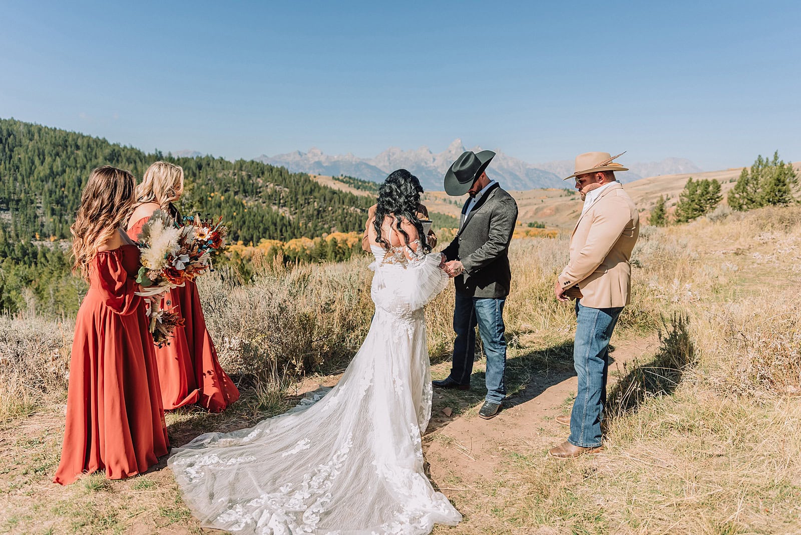 Fall Micro Wedding and Portraits grand teton elopement photographer jackson hole elopement wedding ceremony tips micro wedding jackson hole Jackson Hole fall wedding Fall wedding in Wyoming Romantic fall elopement in the Tetons