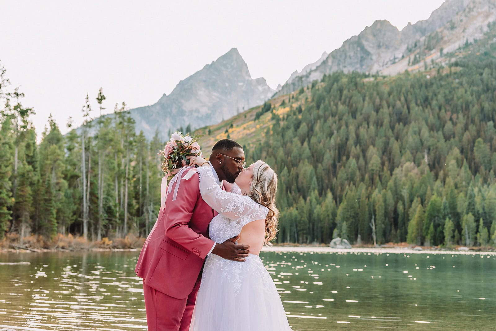 adventure elopement photography elopement jackson hole wyoming jackson hole wedding photographers wedding ceremony tips eloping in jackson hole wyoming