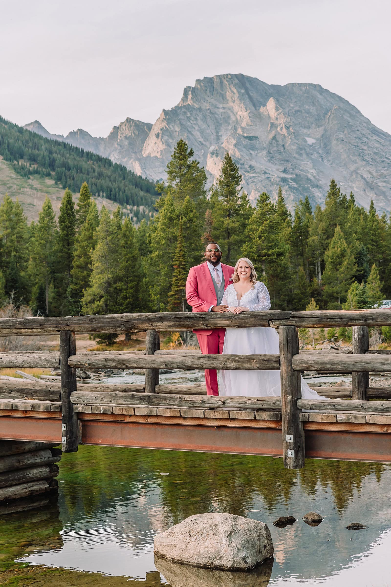 adventure elopement photography elopement jackson hole wyoming jackson hole wedding photographers wedding ceremony tips eloping in jackson hole wyoming