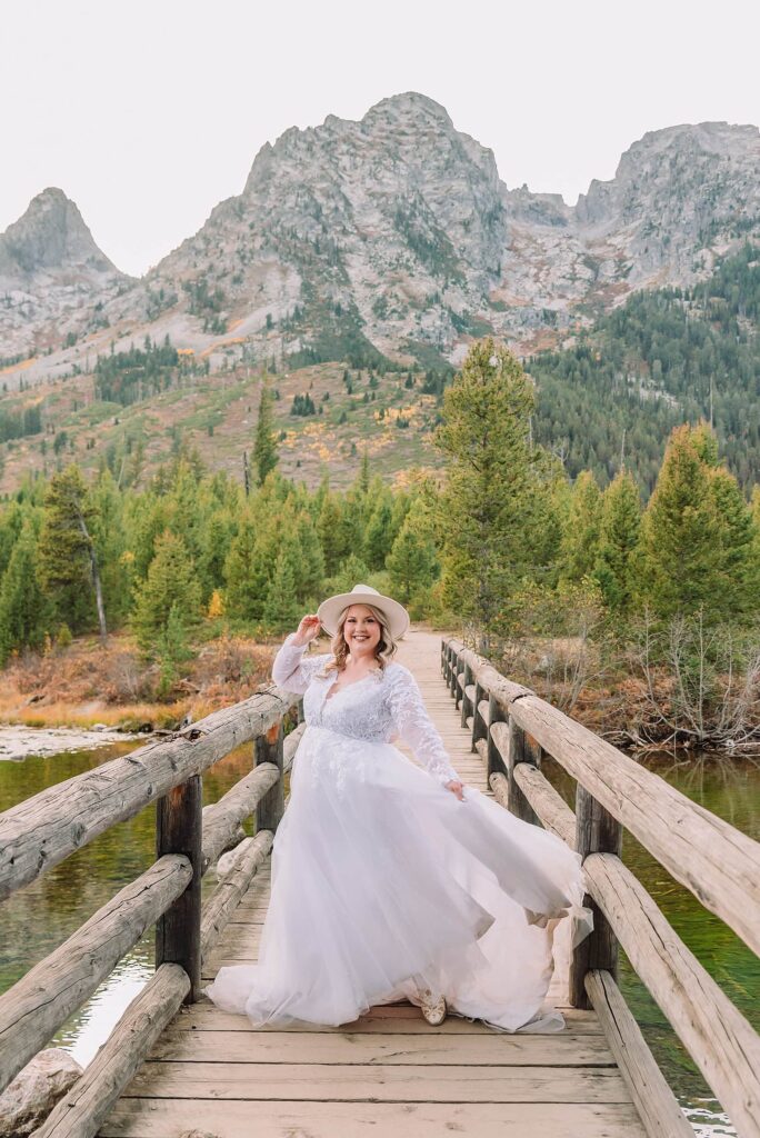 adventure elopement photography elopement jackson hole wyoming jackson hole wedding photographers wedding ceremony tips eloping in jackson hole wyoming