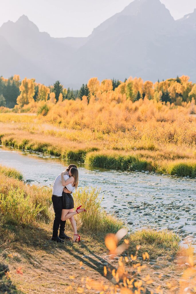 grand teton engagement photographer jackson hole engagement photographer engagement photo ideas spring summer engagement photo ideas grand teton engagement photos anniversary photos jackson hole photographer poses for couples